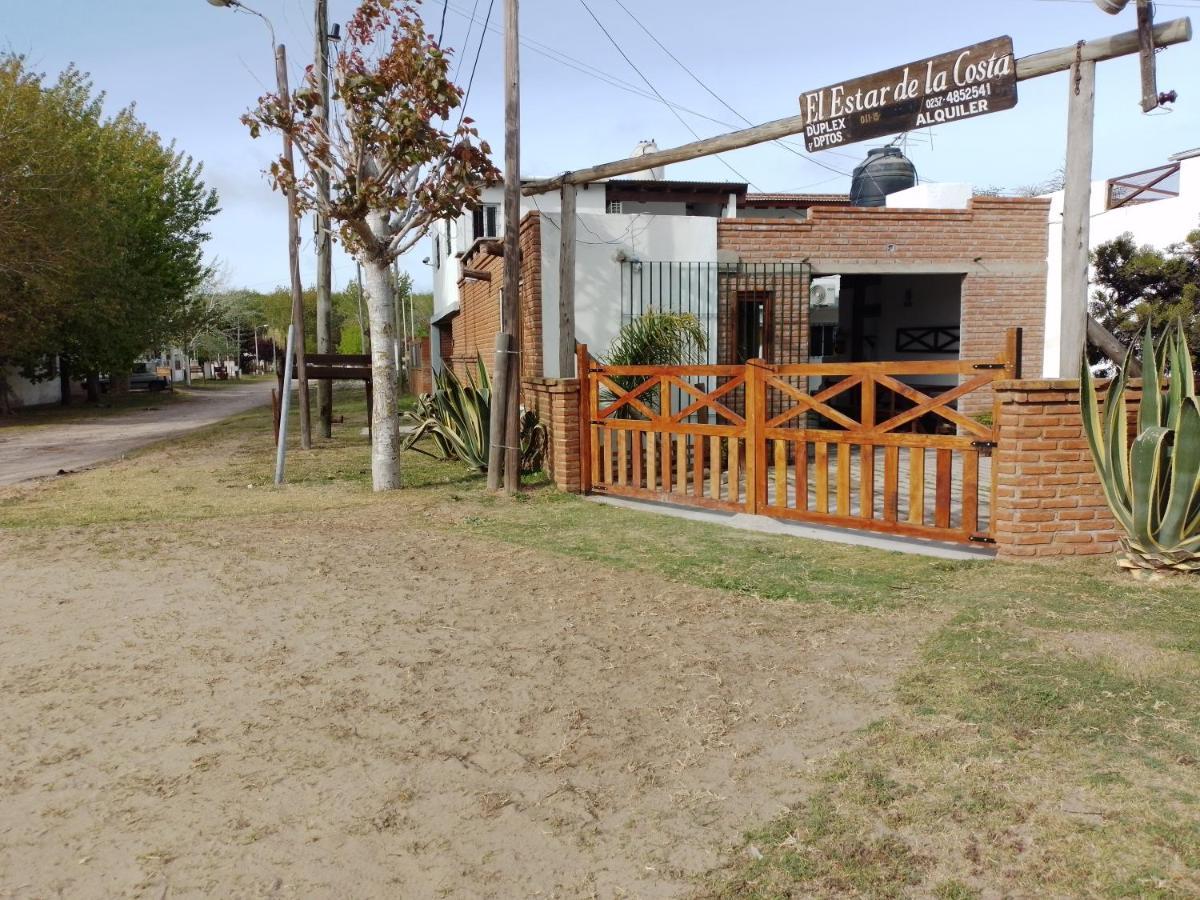 Alojamientos Frente Al Mar Complejo "El Estar De La Costa" 圣克莱门特雷图尤 外观 照片