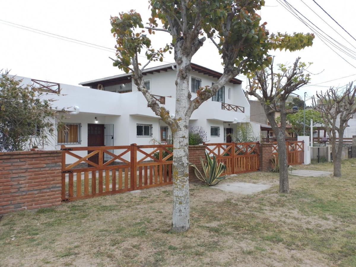 Alojamientos Frente Al Mar Complejo "El Estar De La Costa" 圣克莱门特雷图尤 外观 照片